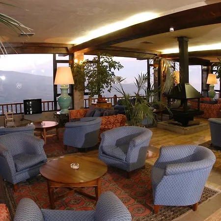 Tirajanas Hotel 4*